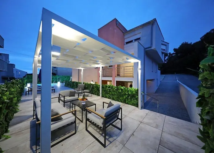 וילה Amarena Zadarvillas *