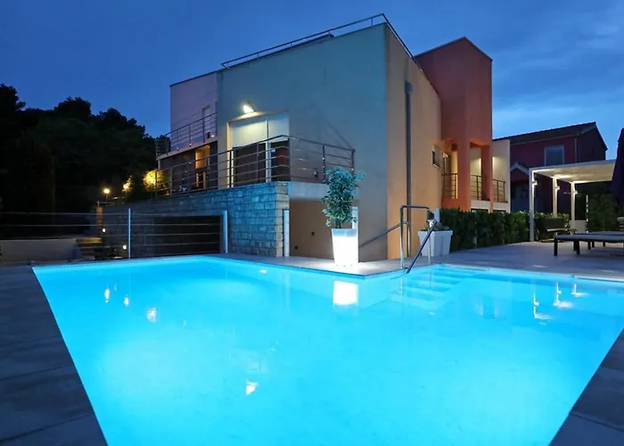 Amarena Zadarvillas * זאדאר